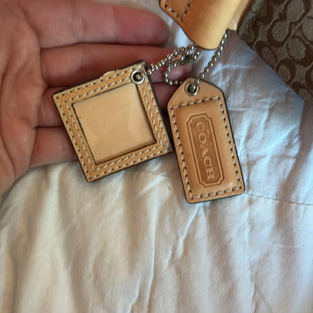 Large Coach Diaper Bag- Authentic EUC - Picture 4 of 6